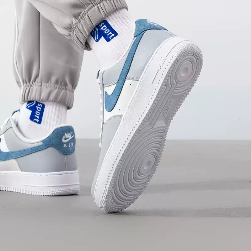 Nike casual shoes men's shoes 2024 winter new sports shoes AF1 Air Force One low-top sneakers HV1795