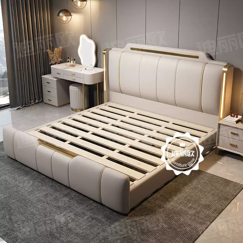 2024 new Italian light luxury leather bed 1.8m simple modern master bedroom high-end atmosphere double bed soft package wedding bed